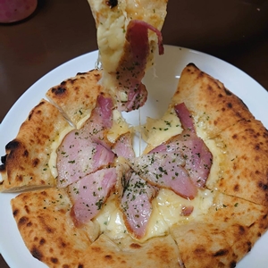 4種のナポリ風ピザ味比べセット